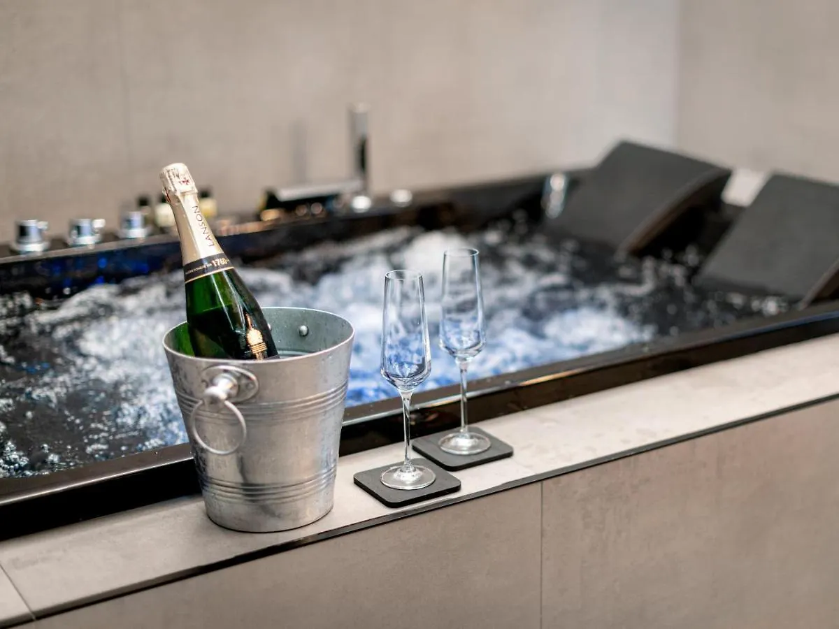 Luxury City Centre Oasis - Lux Spa Bath - Romantic Edimburgo Appartamento
